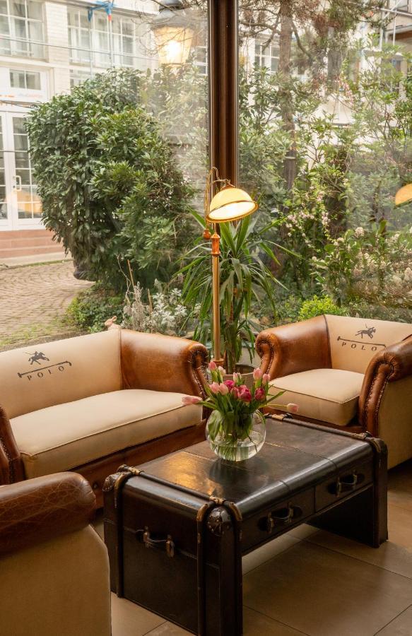 Hotel Etol Баден-Баден Екстериор снимка