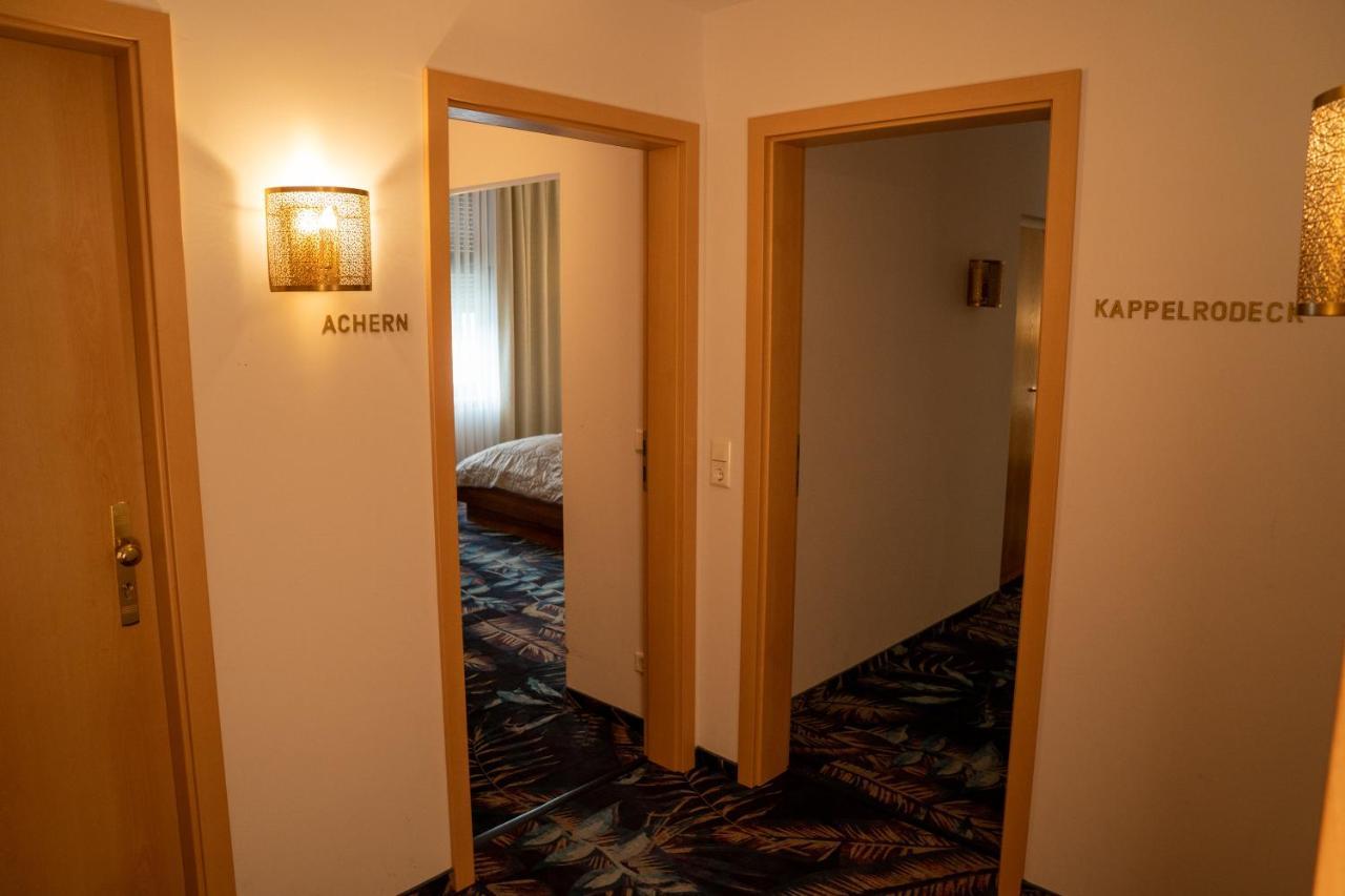 Hotel Etol Баден-Баден Екстериор снимка